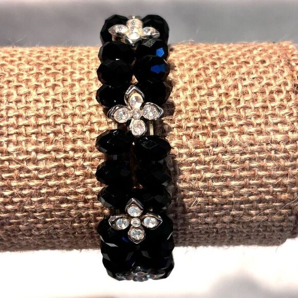 Francesca's Collections Double Strand Faceted Beads Stretch Bracelet Black OS - Picture 2 of 2